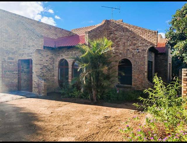 3 BEDROOM PROPERTY TO RENT IN MANKWENG